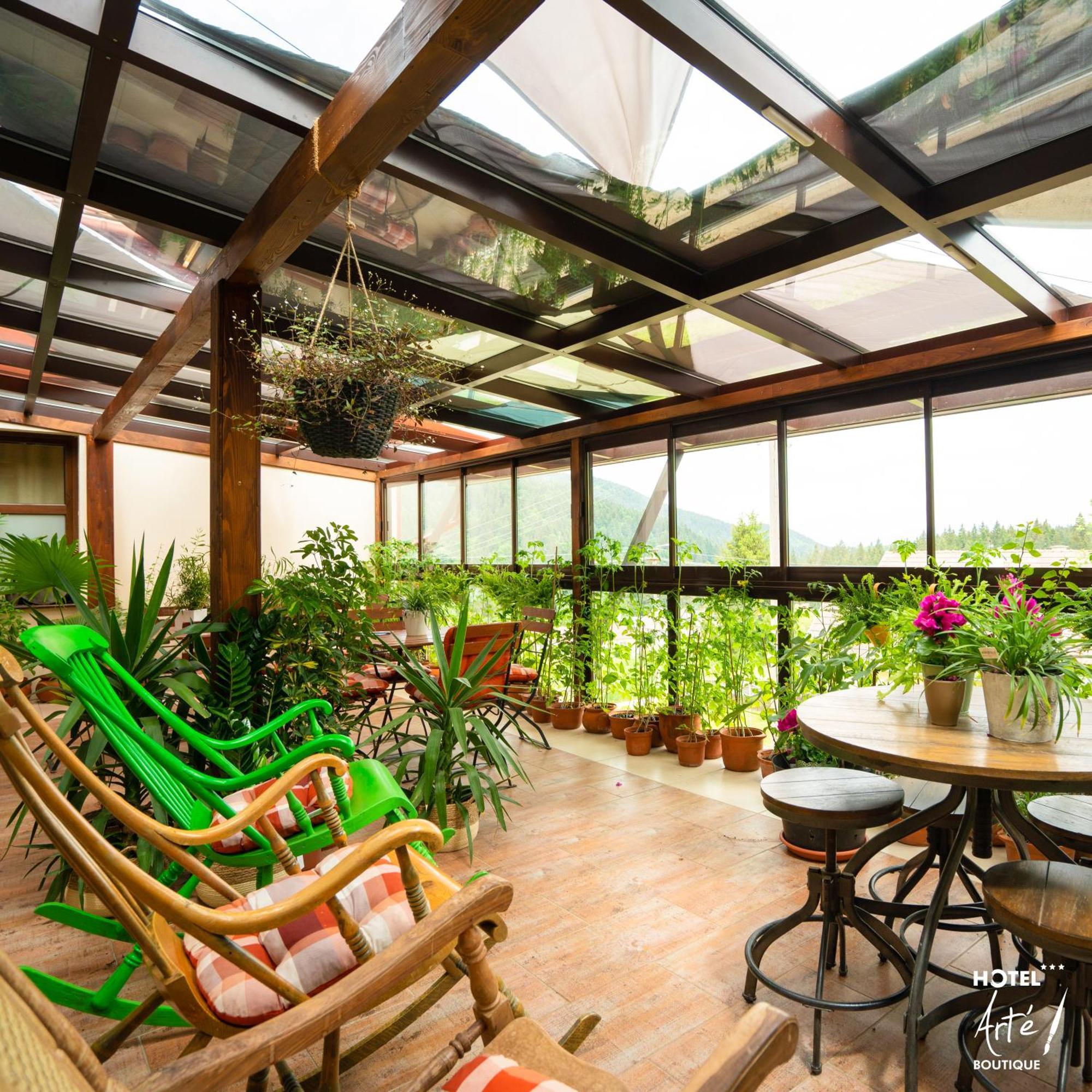 Art'E Boutique Rooms BaileTusnad Buitenkant foto
